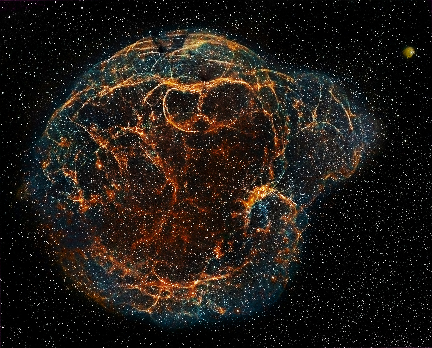 Supernova000