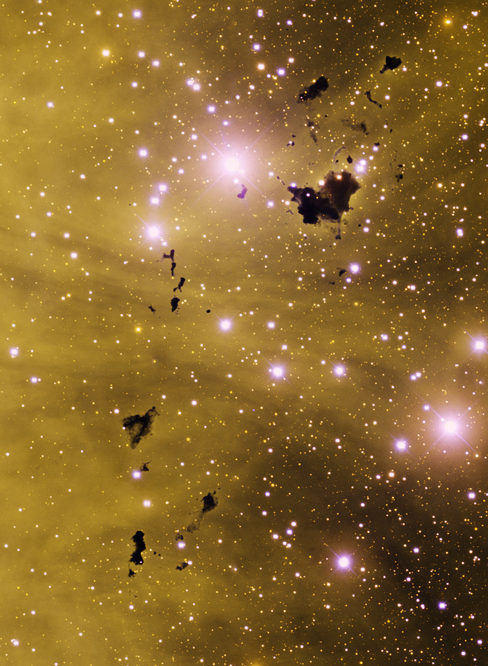 IC 2944