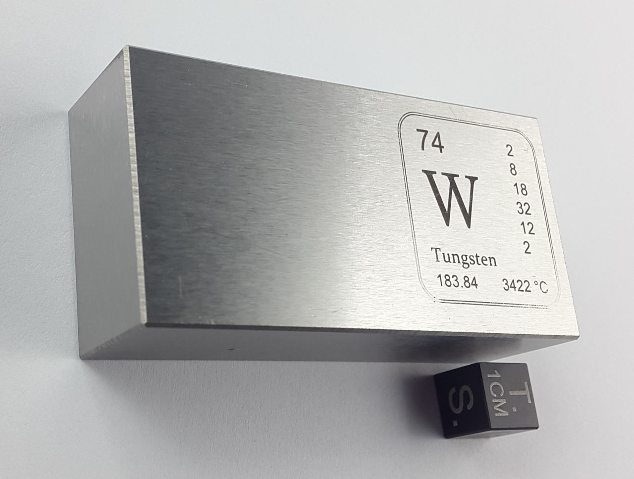 pure Tungsten bar 915 g Wolfram-Barren 