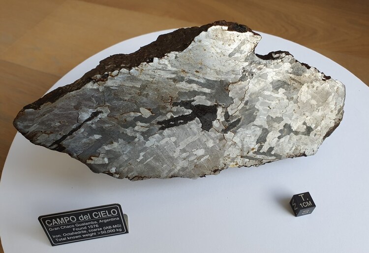 Campo del Cielo 4120 g - etched end cut meteorite Campo del Cielo 4120 g - etched end cut