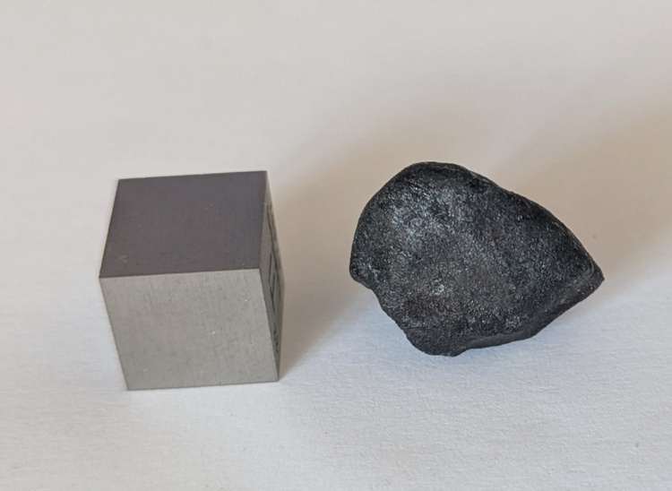 Chelyabinsk 3.73 g meteorite Chelyabinsk 3.73 g